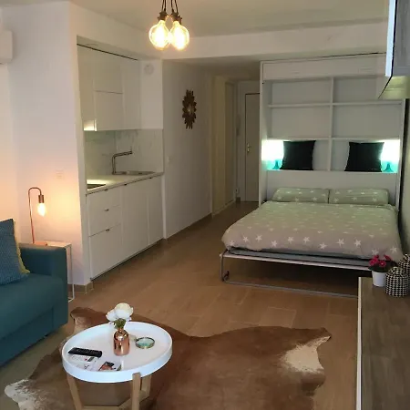 La Roca Chica First Line Bajondillo & Cosy Apartment Torremolinos