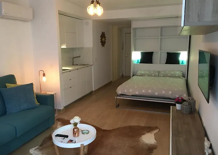 La Roca Chica First Line Bajondillo & Cosy Apartment Torremolinos