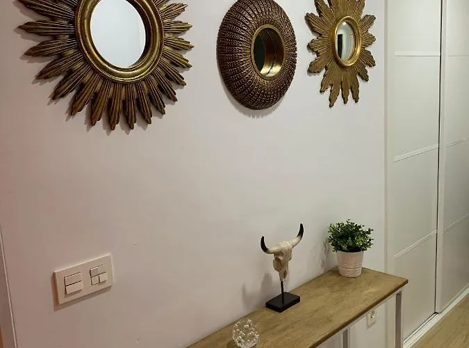 La Roca Chica First Line Bajondillo & Cosy Apartment Torremolinos