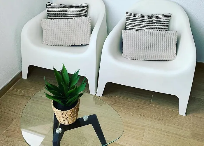 La Roca Chica First Line Bajondillo & Cosy Torremolinos