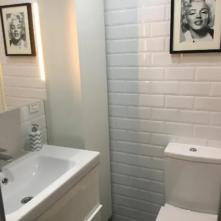 La Roca Chica First Line Bajondillo & Cosy * توريمولينوس