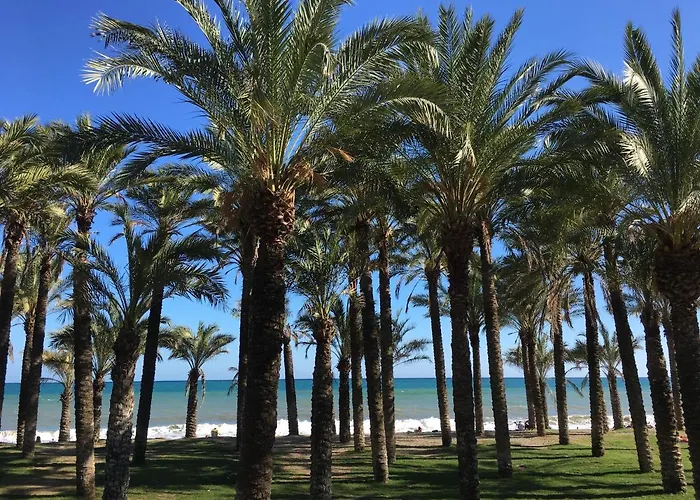 La Roca Chica First Line Bajondillo & Cosy Apartment Torremolinos